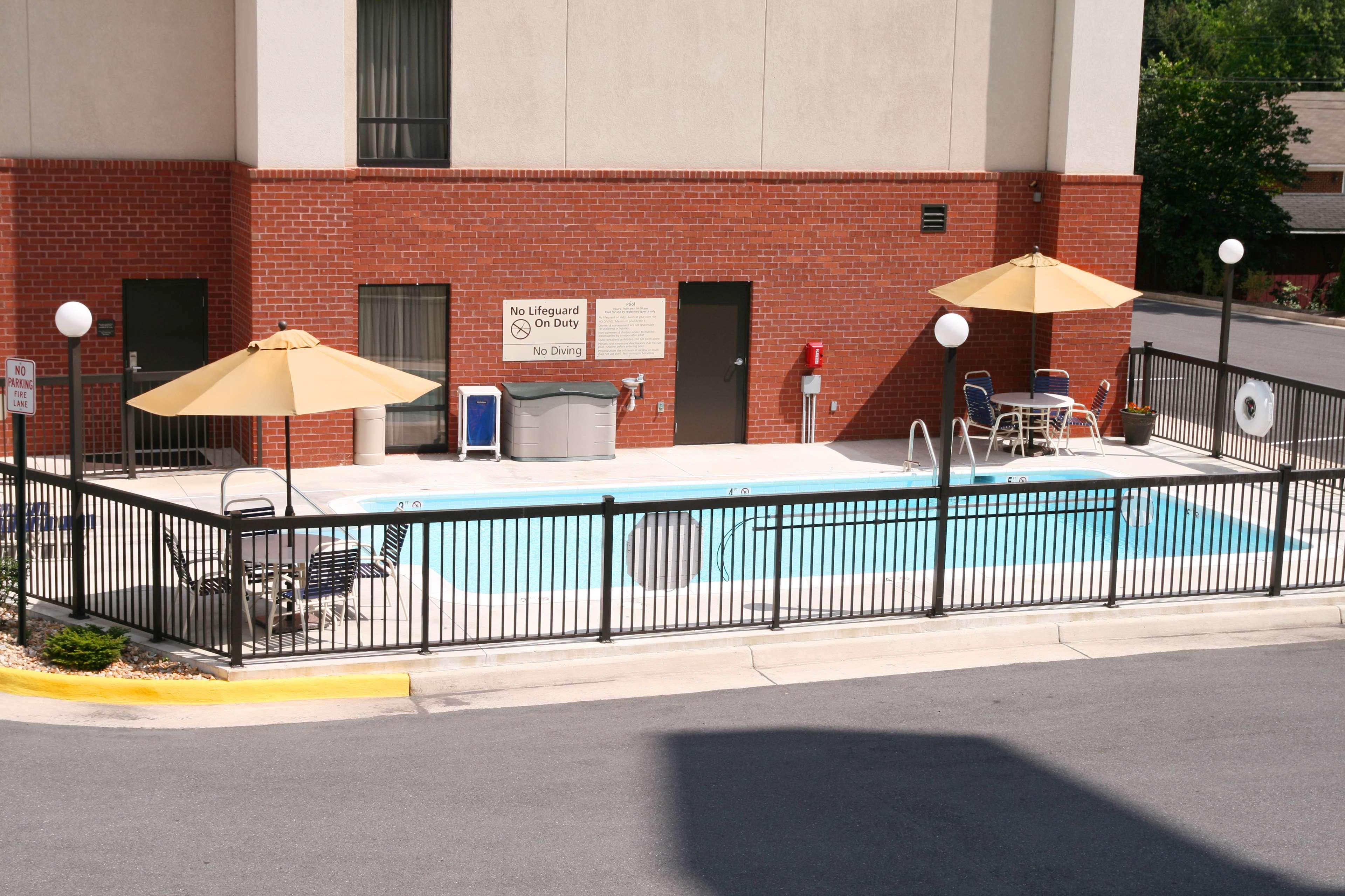 Hampton Inn Inwood Konforlar fotoğraf
