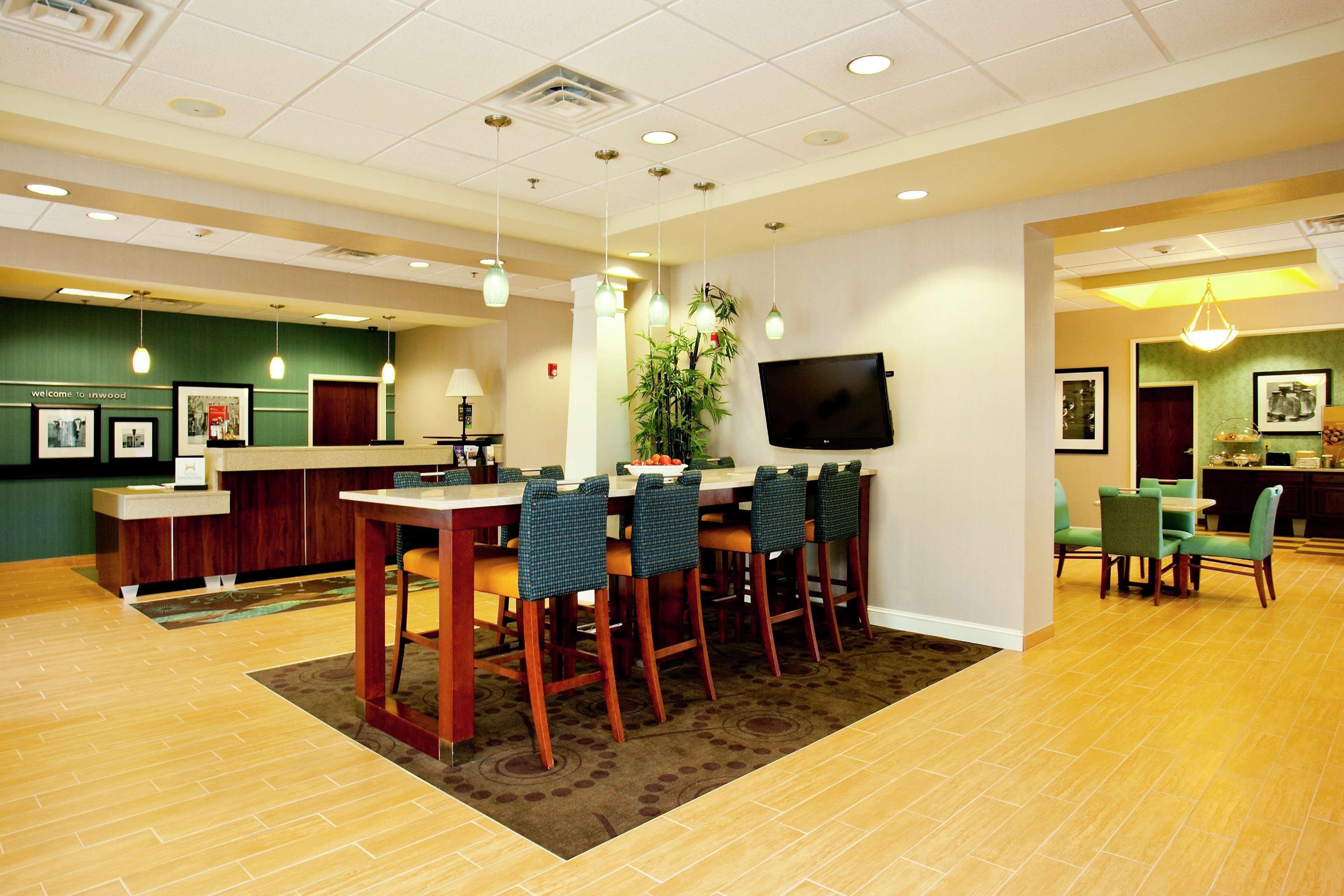 Hampton Inn Inwood Dış mekan fotoğraf