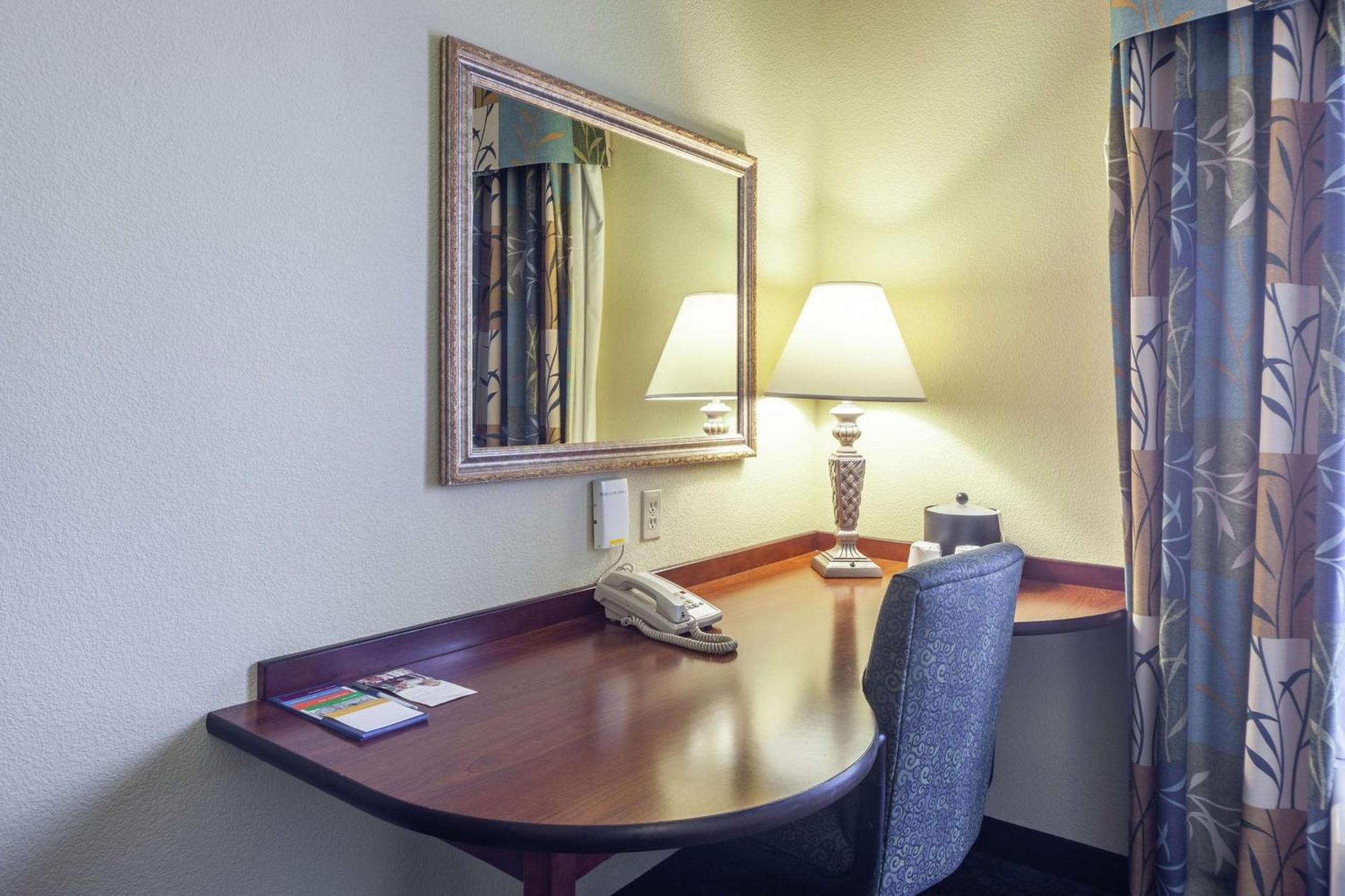 Hampton Inn Inwood Dış mekan fotoğraf